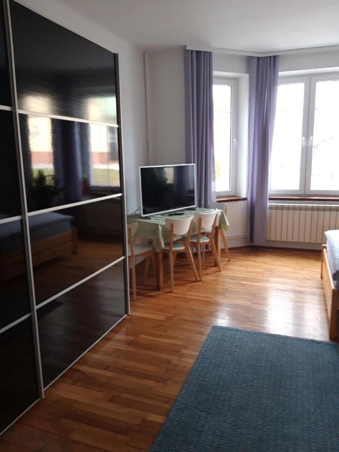 Green Apartment House Bielsko-Biała Esterno foto